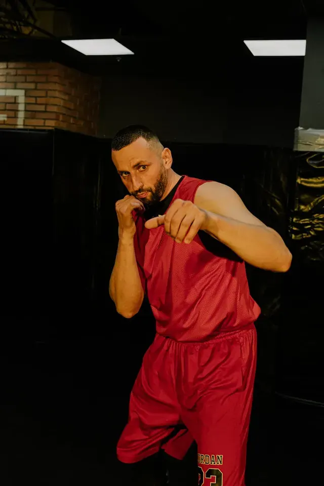 Troubleshooting Contract Negotiations for Canadians in the UFC